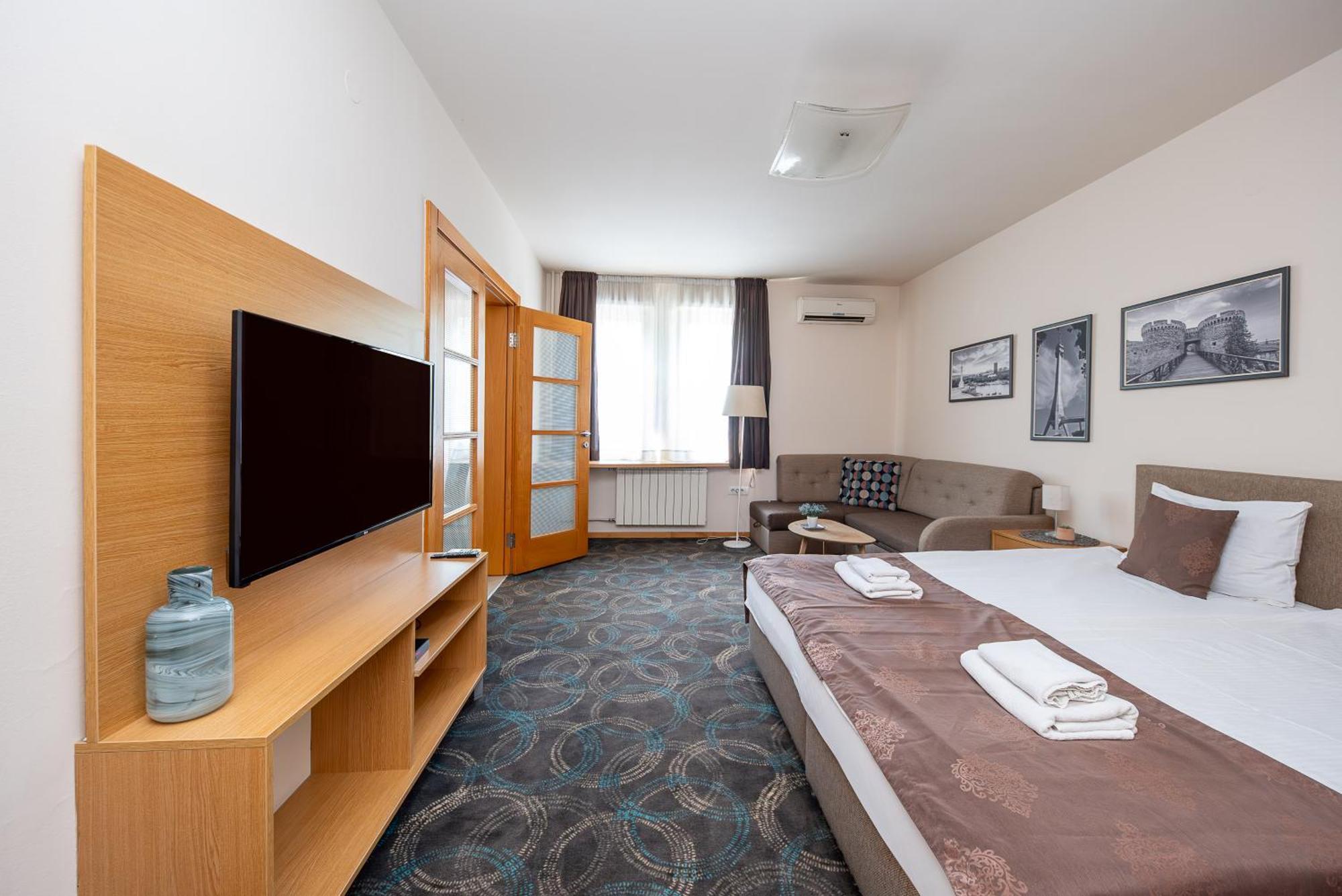 Top Central Apartments Beograd Bagian luar foto